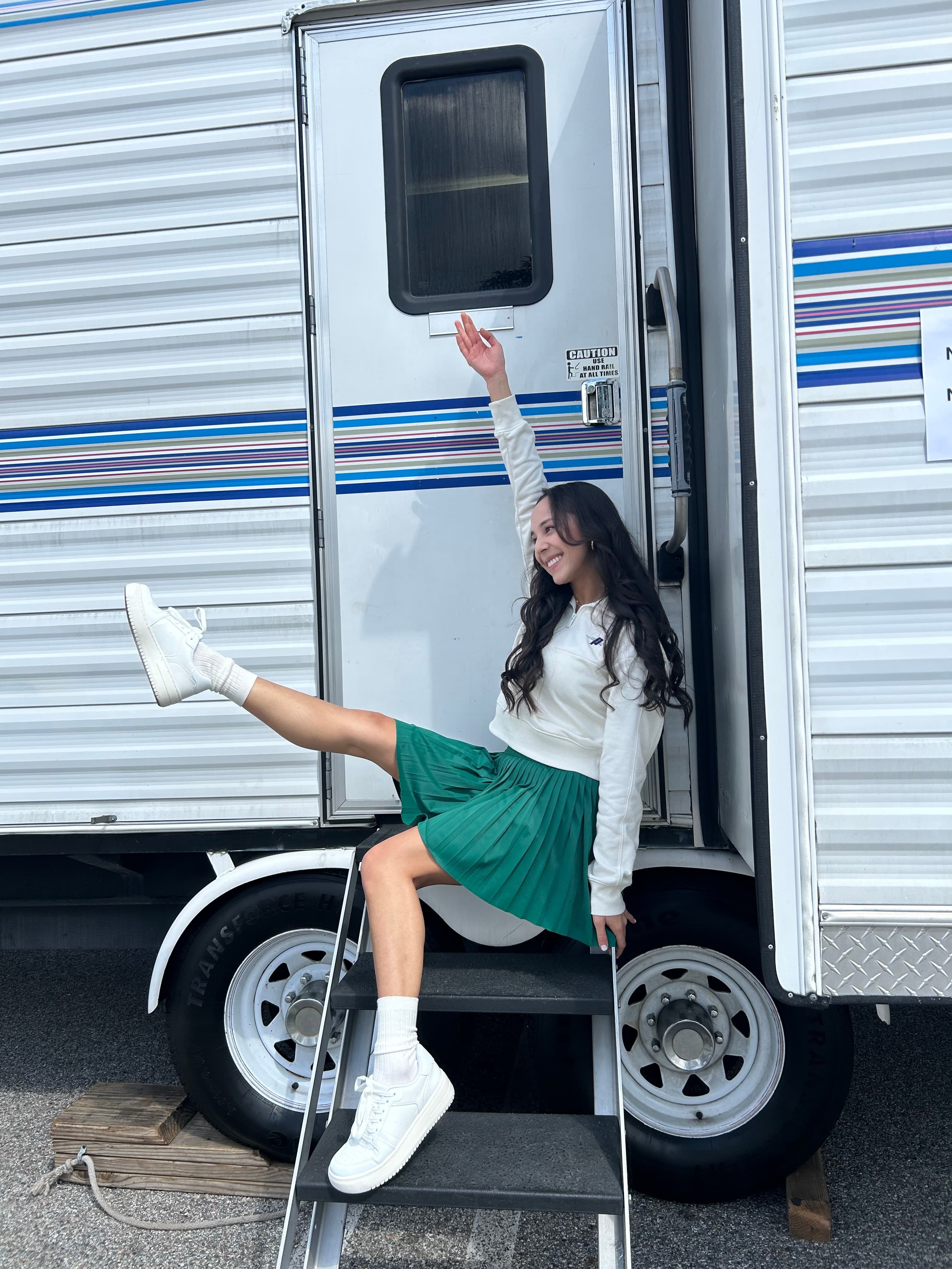 Ayumi Matsumoto — on set
